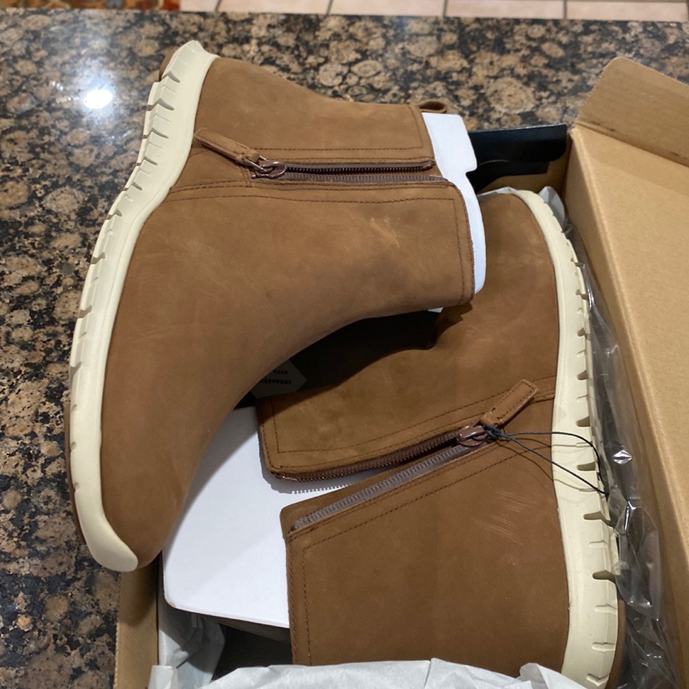 Brand new ( never worn)Cole Hawn zero grand side zip waterproof boot.  Size 11